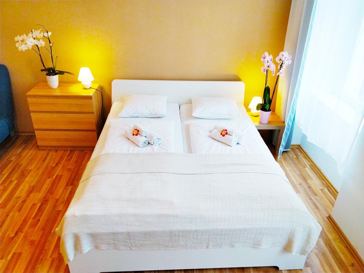 Lidicka Apartment Praha Bagian luar foto