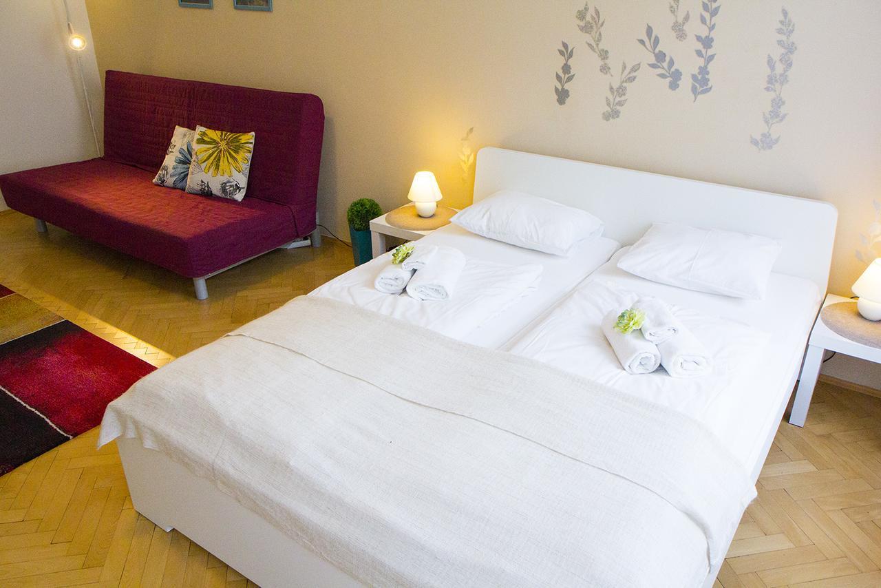 Lidicka Apartment Praha Bagian luar foto