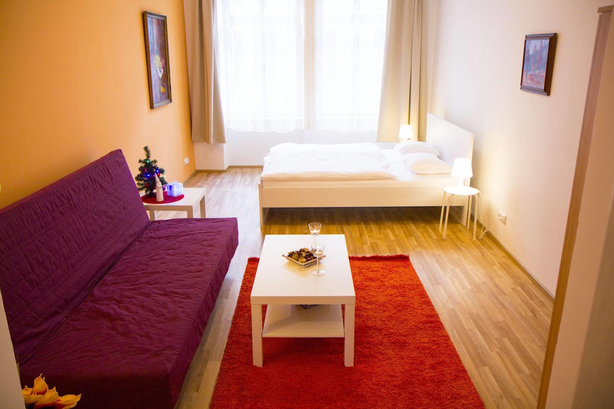 Lidicka Apartment Praha Bagian luar foto