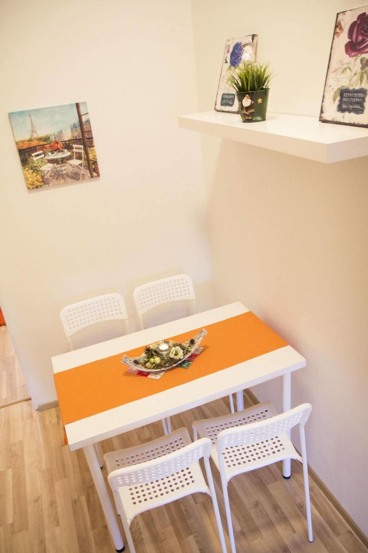 Lidicka Apartment Praha Bagian luar foto