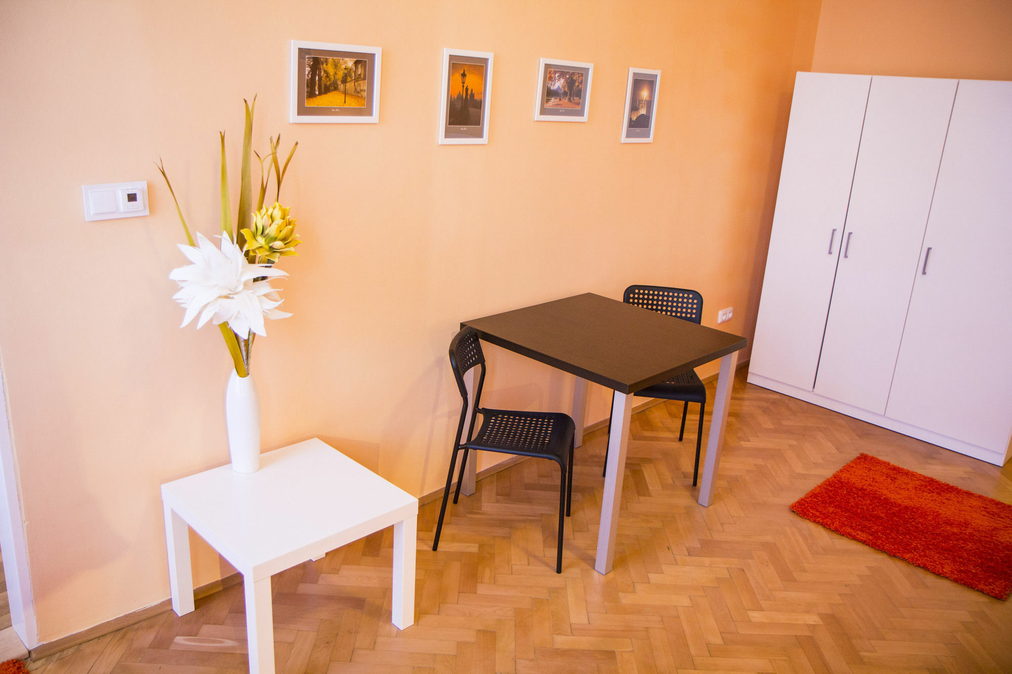 Lidicka Apartment Praha Bagian luar foto